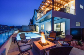 61-62| 2 Homes Duplex in Ocotillo Springs with Private Pool